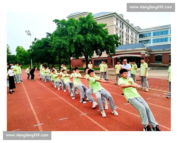 激情角力凝聚团队精神校园拔河比赛精彩纷呈各队奋勇拼搏展现青春风采